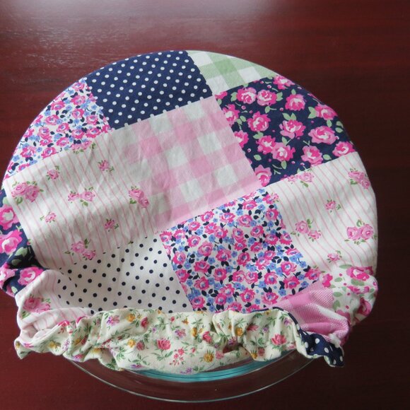 Kitchenaid Bowl Cover, Reversible Pink Patchwork and Floral Mixer Cover - Picture 4 of 7